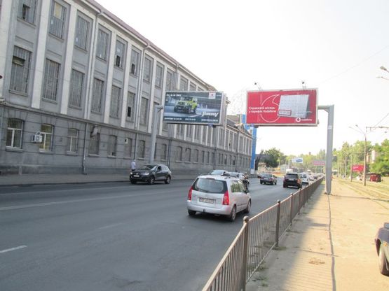 Фото рекламной плоскости по адресу ул. Водопроводная - пер. Высокий (из города правый призма) Фото рекламной плоскости по адресу ул. Водопроводная - пер. Высокий (из города правый призма)