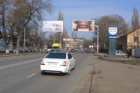 Фото рекламної площини за адресою Люстдорфская дорога, 27/55 (напротив) (3-ая станция) (Призма)