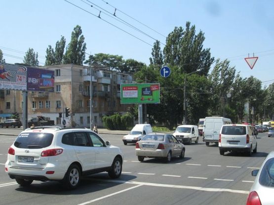 Фото рекламної площини за адресою ул. Балковская, 126 А - ул. Мельницкая (Призма)