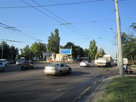 Фото рекламної площини за адресою ул. Щорса - Ивановский мост (призма)