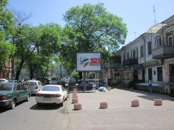 Фото рекламної площини за адресою ул. Новосельского,108 - ул. Преображенская