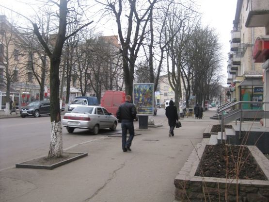 Фото рекламної площини за адресою ул. Тетральная (бизнес центр Нотариусы)