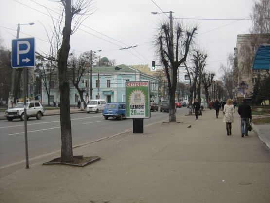 Фото рекламной плоскости по адресу ул. Бердичевская №2 (кафе Рудь, Педуниверситет)