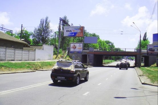 Фото рекламної площини за адресою ул. Люстдорфская дорога / Мост