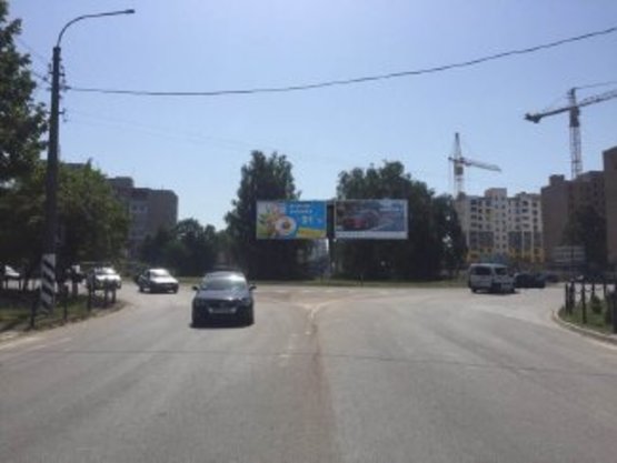 Фото рекламної площини за адресою Мазепи -Набережна кільце лівий