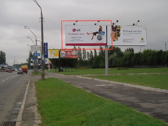 Фото рекламной плоскости по адресу Бажана проспект, напрот.д.226 по ул.Горловской Фото рекламной плоскости по адресу Бажана проспект, напрот.д.226 по ул.Горловской