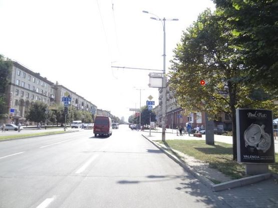 Фото рекламної площини за адресою пр.Соборний — вул.Гончаренка, ст.А