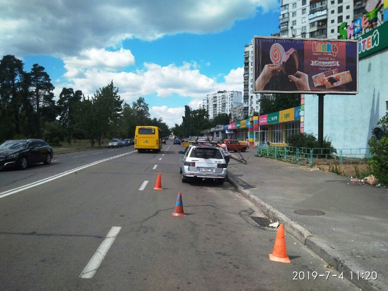 Фото рекламної площини за адресою ул. Андрея Малышка 39, в сторону магазина "Детский мир" (призма А2)