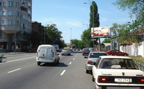 Фото рекламной плоскости по адресу Набережно-Луговая , 2  (салон "БиоМебель") Фото рекламной плоскости по адресу Набережно-Луговая , 2  (салон "БиоМебель")