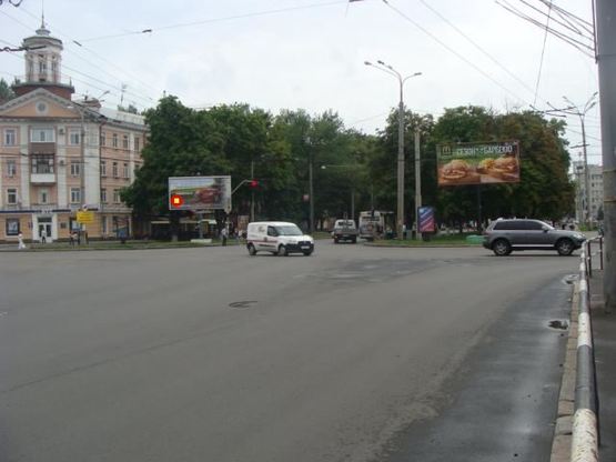 Фото рекламної площини за адресою ул.Октябрьская, 46 ("Веселка")