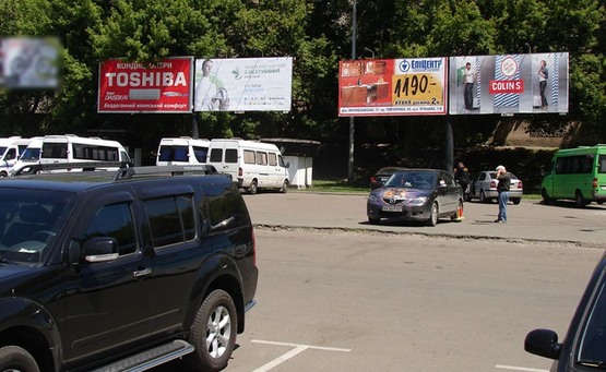 Фото рекламной плоскости по адресу ул.Красноармейская/Украина-3 призма Фото рекламной плоскости по адресу ул.Красноармейская/Украина-3 призма