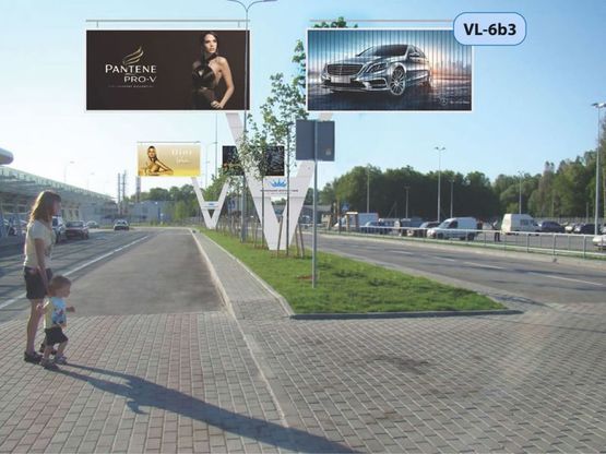 Фото рекламной плоскости по адресу Аеропорт «Львів» (алея перед терміналом), виїзд Фото рекламной плоскости по адресу Аеропорт «Львів» (алея перед терміналом), виїзд