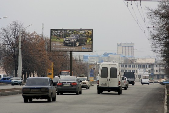 Фото рекламной плоскости по адресу 50 лет СССР пр-т, 168, в центр Фото рекламной плоскости по адресу 50 лет СССР пр-т, 168, в центр