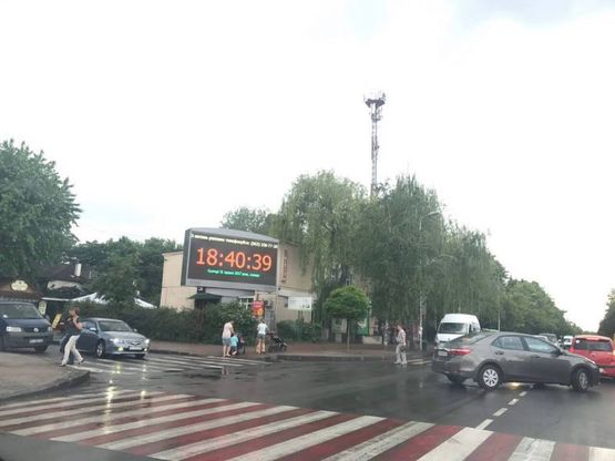 Фото рекламної площини за адресою Вишневое, ул.Европейская, возле ПриватБанка, напротив ЗАГСа