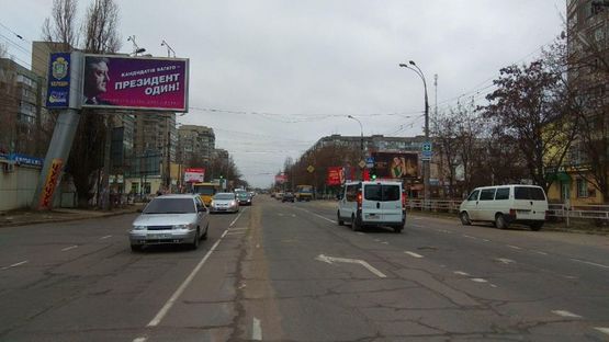 Фото рекламной плоскости по адресу 200-річчя Херсона пр./Некрасова вул. Фото рекламной плоскости по адресу 200-річчя Херсона пр./Некрасова вул.