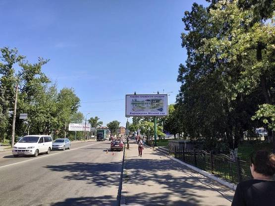 Фото рекламной плоскости по адресу ул. Первомайская, площадь Привокзальная (жд вокзал)