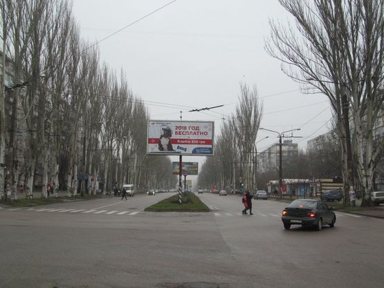 Фото рекламной плоскости по адресу Чумаченко-Комарова Фото рекламной плоскости по адресу Чумаченко-Комарова