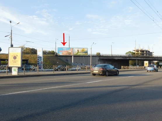 Фото рекламной плоскости по адресу Московский пр-т, возле ул.Новоконстантиновская, к Петровке, левый