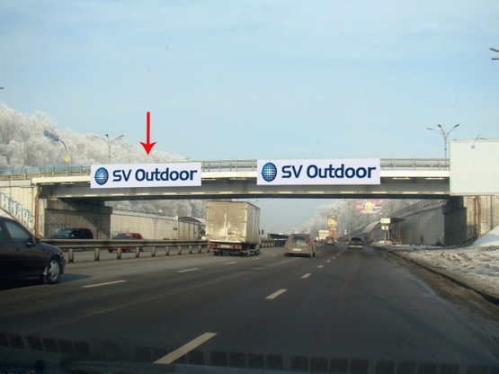 Фото рекламной плоскости по адресу Путепровод А на пересечении Дружбы Народов бул. и Надднепрянского шоссе (со стороны ст.м. Днепр) в направлении центра, слева