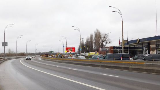 Фото рекламної площини за адресою Набережно-Рыбальская ул. / Электриков ул.7, возле подземного перехода