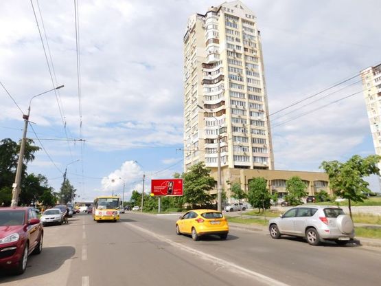 Фото рекламної площини за адресою Героев Сталинграда пр-т. 64/56