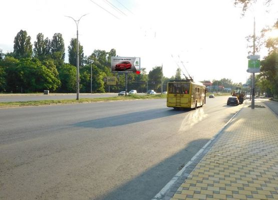 Фото рекламной плоскости по адресу Заболотного академика ул. 150 в направлении Одесской пл. Фото рекламной плоскости по адресу Заболотного академика ул. 150 в направлении Одесской пл.