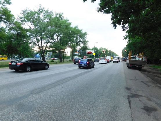 Фото рекламной плоскости по адресу Кольцевая дорога (ТЦ Метро) к Жулянскому мосту Фото рекламной плоскости по адресу Кольцевая дорога (ТЦ Метро) к Жулянскому мосту