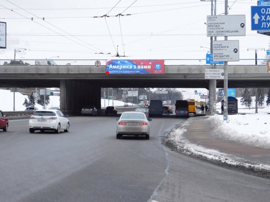 Фото рекламної площини за адресою Кольцевая дорога - Палладина пр-т./ Победы пр-т., к Жулянам