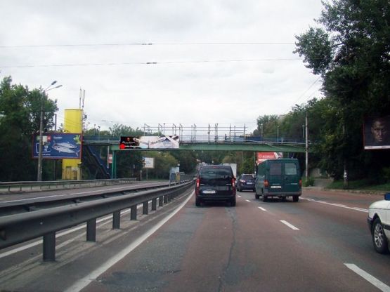 Фото рекламной плоскости по адресу Телиги Е. ул., в районе АЗС Фото рекламной плоскости по адресу Телиги Е. ул., в районе АЗС