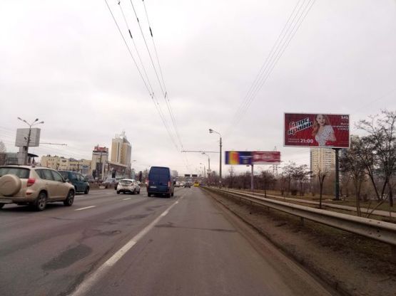 Фото рекламной плоскости по адресу Бандеры С. ул., 24б (напротив) 800 м. до ст. м. "Почайна" Фото рекламной плоскости по адресу Бандеры С. ул., 24б (напротив) 800 м. до ст. м. "Почайна"