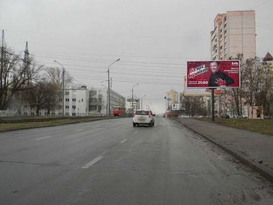 Фото рекламной плоскости по адресу Автозаводскаяа ул., 61 - 800 м. от Полярная ул.