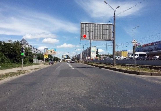 Фото рекламной плоскости по адресу Тракторостроителей пр. - Валентиновская ул.