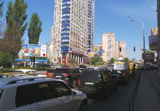 Фото рекламної площини за адресою Черновола ул. - Маршала Рыбалко ул.