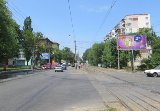 Фото рекламної площини за адресою Кирилловская ул. (бывш. Фрунзе ул.) - Куреневская ул. Фото рекламної площини за адресою Кирилловская ул. (бывш. Фрунзе ул.) - Куреневская ул.