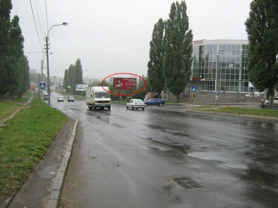 Фото рекламной плоскости по адресу Шухевича ст. А Фото рекламной плоскости по адресу Шухевича ст. А
