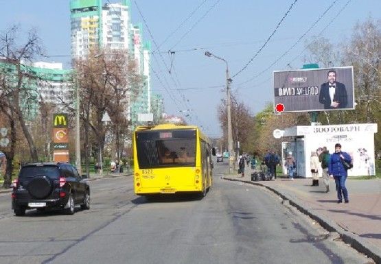 Фото рекламной плоскости по адресу Вышгородская ул., 30 Фото рекламной плоскости по адресу Вышгородская ул., 30