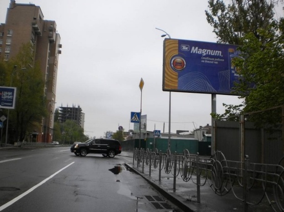 Фото рекламної площини за адресою Казимира Малевича (Боженко), 33/37 Фото рекламної площини за адресою Казимира Малевича (Боженко), 33/37