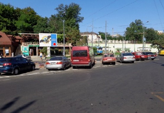 Фото рекламной плоскости по адресу Генуэзская ул. - пляж Аркадия