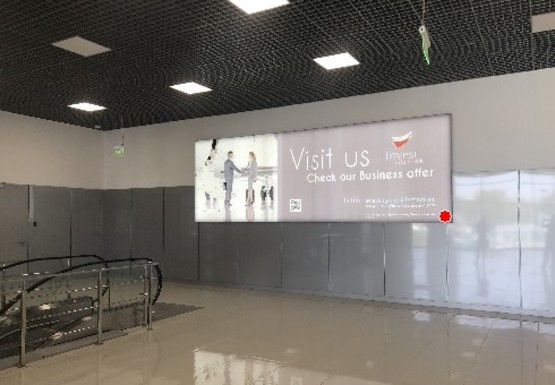 Фото рекламной плоскости по адресу Зона паспортного контроля, 2 этаж (Терминал А)