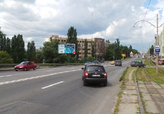 Фото рекламной плоскости по адресу Харьковское шоссе - Фанерная ул.