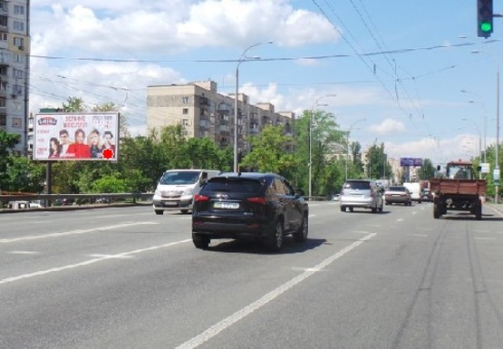 Фото рекламної площини за адресою Героев Сталинграда пр., 4а Фото рекламної площини за адресою Героев Сталинграда пр., 4а