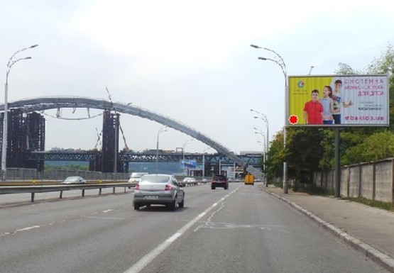 Фото рекламної площини за адресою Набережно-Рыбальская ул.