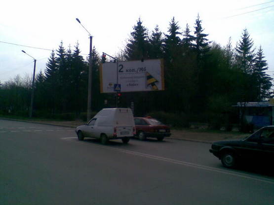 Фото рекламної площини за адресою Південно -  Кільцева ,10а Фото рекламної площини за адресою Південно -  Кільцева ,10а