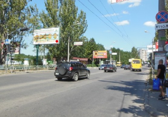Фото рекламної площини за адресою Полковника Кедровского ул. (район Автовокзала)