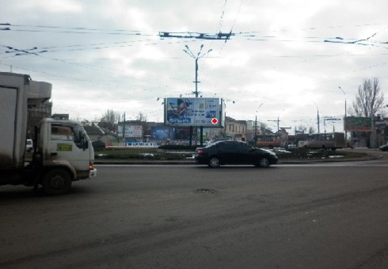 Фото рекламної площини за адресою Центральный пр. - Пушкинская ул., кольцо