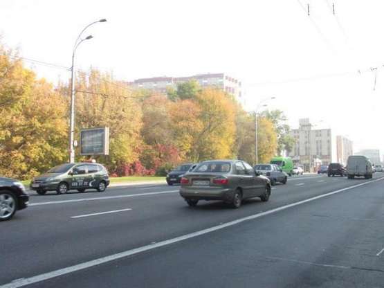 Фото рекламної площини за адресою Лобановського Валерія просп. (Червонозоряний просп.), №2 від АЗС (в направл. Деміївської пл.)