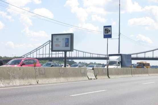 Фото рекламної площини за адресою Набережне шосе, №7