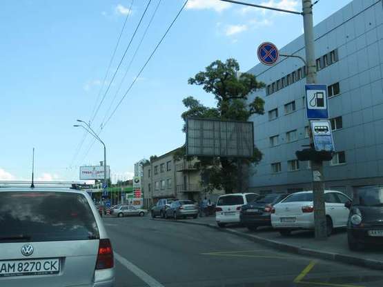 Фото рекламної площини за адресою Перемоги просп., 49/2 - Гарматна вул.