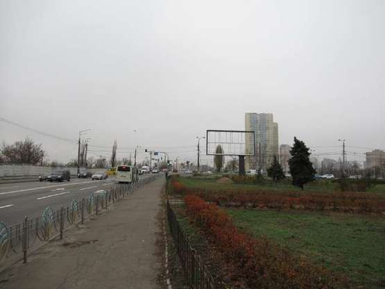 Фото рекламной плоскости по адресу Харківське шосе - Привокзальна вул.