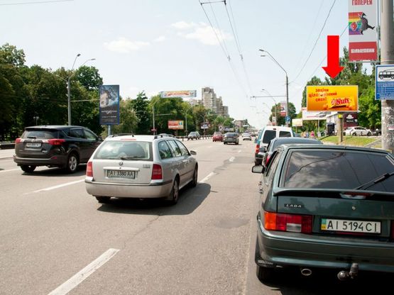 Фото рекламной плоскости по адресу Победы пр., 34, возле Медуниверситета им. Богомольца, из центра Фото рекламной плоскости по адресу Победы пр., 34, возле Медуниверситета им. Богомольца, из центра